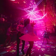 Double vie S01 E09