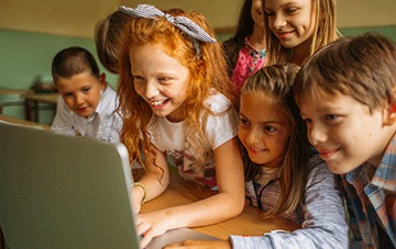 enfant ordinateur portable