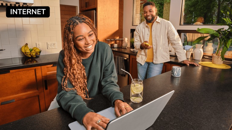 internet_1072x600_en