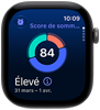 Apple Watch Series 12, boîtier en aluminium, couleur gris cosmique, graphique circulaire du score de sommeil, côté droit, couronne Digital Crown