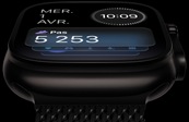 Apple Watch Ultra 4, boîtier en titane, couleur noir, cadran analogique Activité noir et gris, bracelet milanais en titane, couleur noir