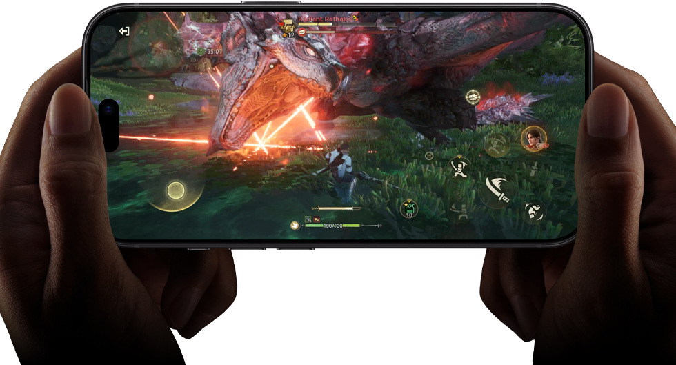 Un iPhone 18 Pro, face avant, une scène du jeu Monster Hunter Outlanders illustre les performances de la puce A20 Pro