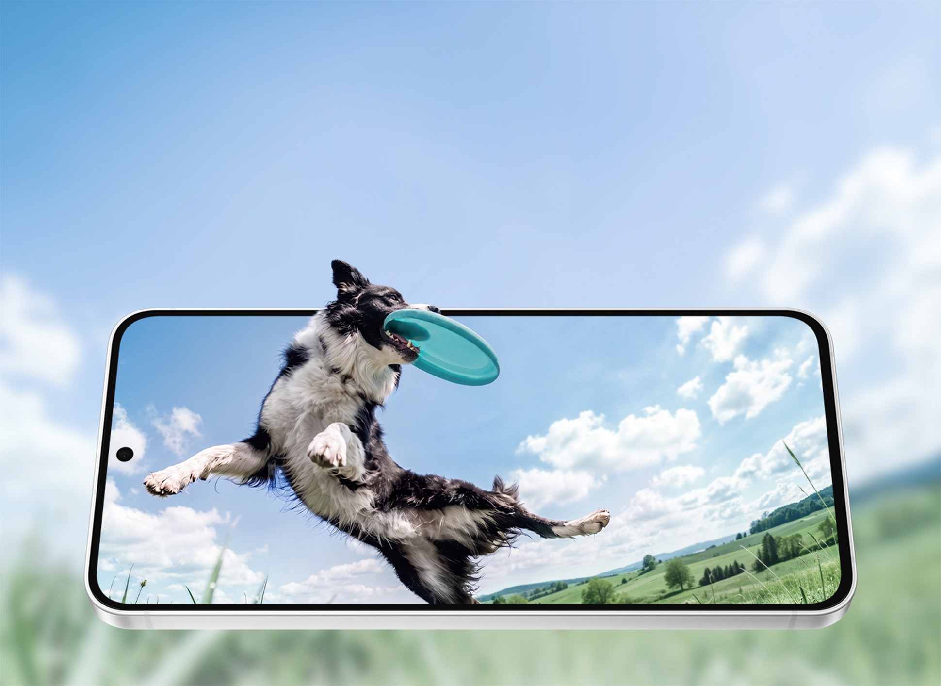 Vibrant Galaxy S26 FE display
